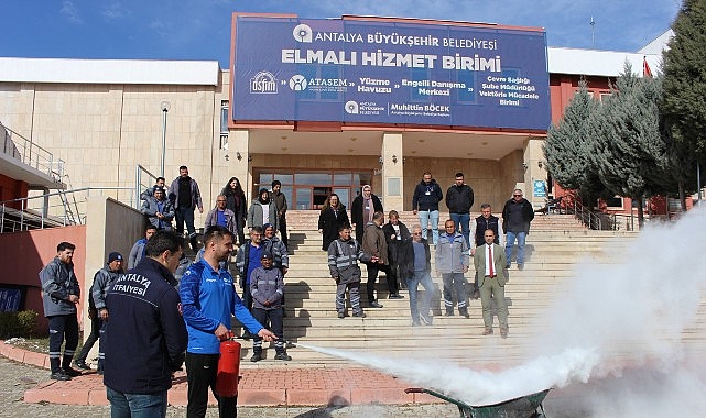 Büyükşehir’in yangın eğitimleri sürüyor- Kamu Çalışanı