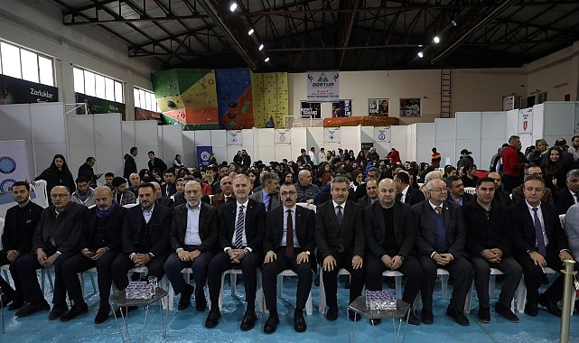 İnegöl’de 7. Üniversite ve Meslek Tanıtım Günleri Başladı- Kamu Çalışanı