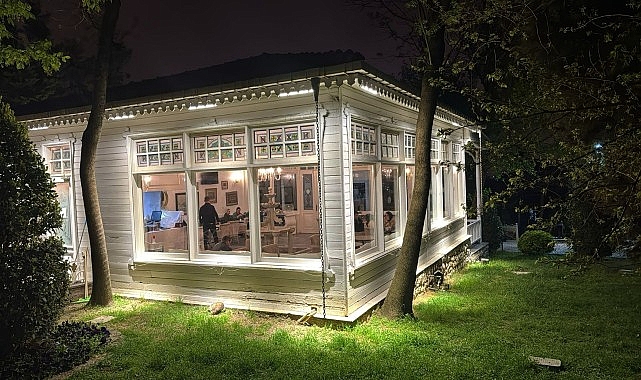 İstanbul Büyükşehir Belediyesi’nden 23 Nisan depremi sonrası tam koordinasyonlu müdahale- Kamu Çalışanı