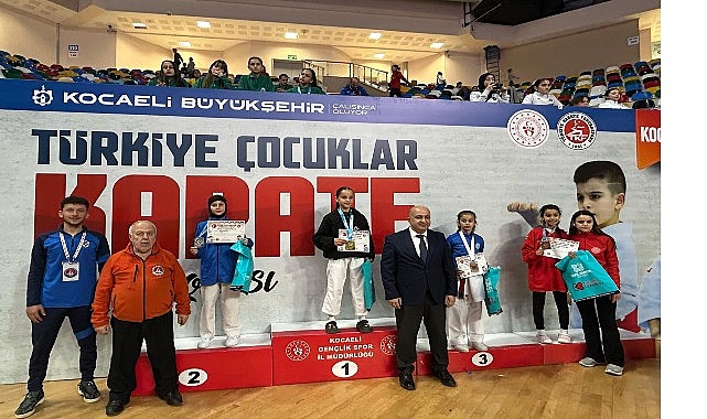 Kartepe Belediye Spor’dan Türkiye Derecesi- Kamu Çalışanı
