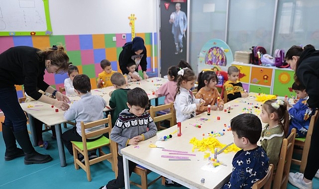 Konaklı minikler sanatla büyüyor- Kamu Çalışanı