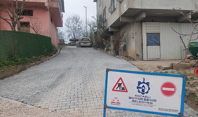 Körfez’in köylerine parke taşı döşeniyor- Kamu Çalışanı
