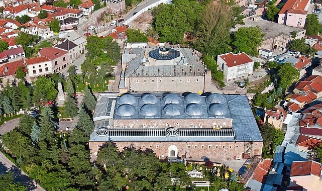 Aracınızı en uygun fiyatlarla kiralayın, Müzeler Haftasında kültür rotası yapın – Kamu Çalışanı