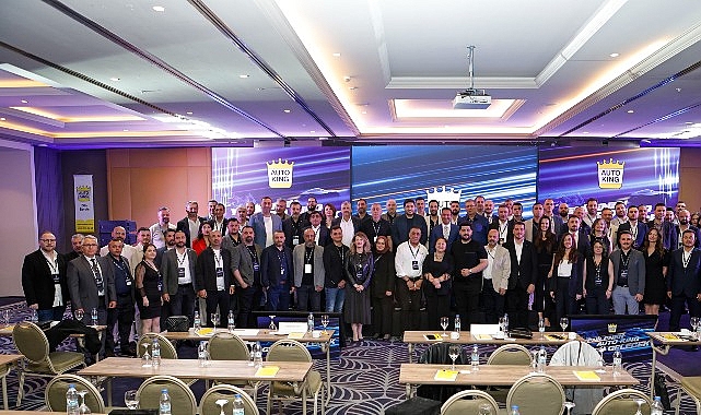 Auto King Oto Servis Bayi Toplantısında Gelecek Rotasını Belirledi- Kamu Çalışanı