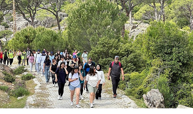 Başkan Çerçioğlu’ndan Aydınlı Gençlere “19 Mayıs Atatürk’ü Anma, Gençlik ve Spor Bayramı” Hediyesi- Kamu Çalışanı