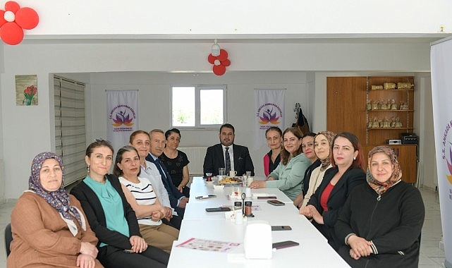 Başkan Çırpanoğlu’ndan kadın girişimcilere destek- Kamu Çalışanı