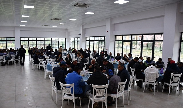 Başkan Taşyasan emekçilerle kahvaltıda buluştu- Kamu Çalışanı