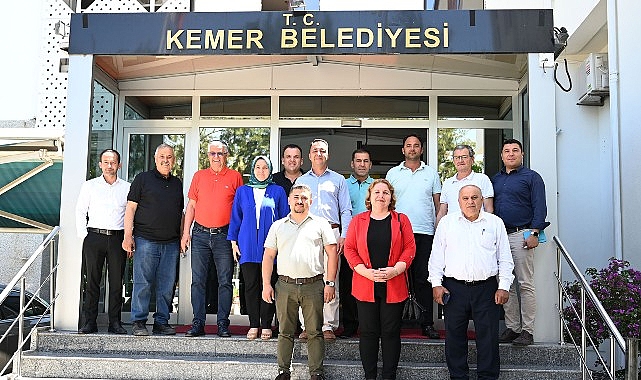 Başkan Topaloğlu muhtarlarla bir araya geldi – Kamu Çalışanı