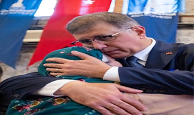 Başkan Tugay şehit anneleri ile bir araya geldi- Kamu Çalışanı