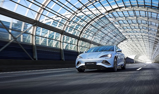BYD’nin Elektrikli Sportif Sedanı SEAL,   Türkiye’ye Özel Üretilen 160 kW’lık Versiyonuyla  Yollara Çıkıyor- Kamu Çalışanı