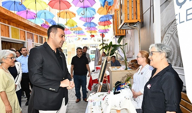 Çiğli’de kadınların el emeği ürünleri görücüye çıktı- Kamu Çalışanı