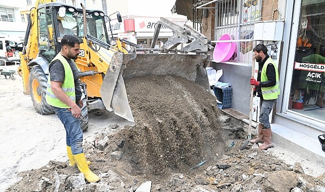 Demirci’de altyapı seferberliği sürüyor- Kamu Çalışanı