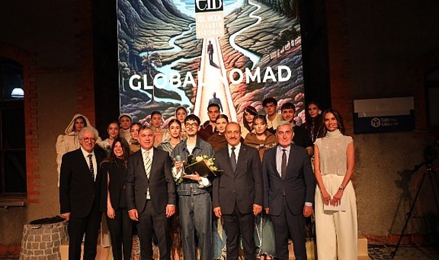 EİB Moda Tasarım Yarışması’nda birinciliği Sercan İzci kazandı- Kamu Çalışanı