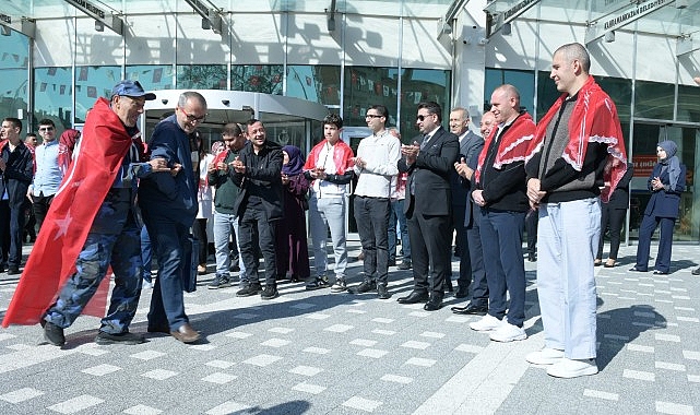 Engel Tanımayan Yürekler Vatan Sevgisiyle Yemin Etti- Kamu Çalışanı