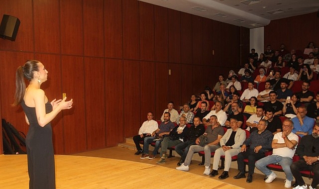 EÜ’de “Memleketimin Türküleri” dinletisiyle Kastamonu ezgileri yankılandı- Kamu Çalışanı