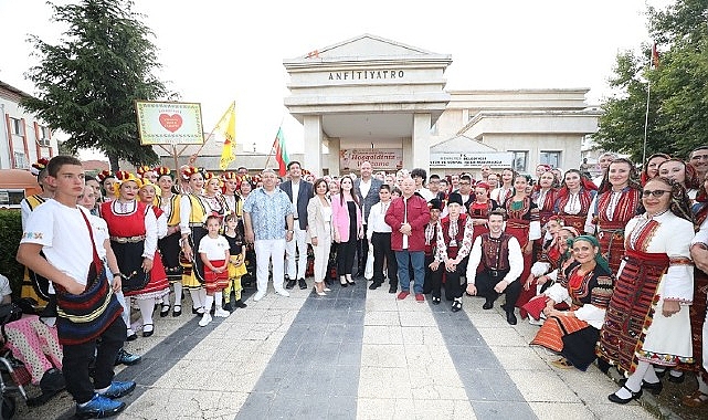 Festival Coşkusu Menderes’i Sardı- Kamu Çalışanı