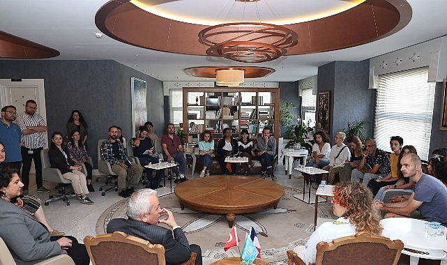 Fransa’dan gelip Nilüfer’in sağlıklı gıda politikalarını incelediler- Kamu Çalışanı