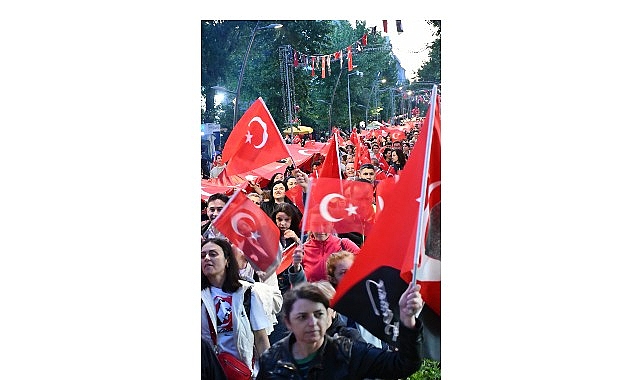 Gazapizm Kongre Meydanı’nı salladı- Kamu Çalışanı