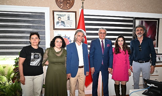 Göynük Ortaokul Müdüründen Başkan Topaloğlu’na ziyaret – Kamu Çalışanı