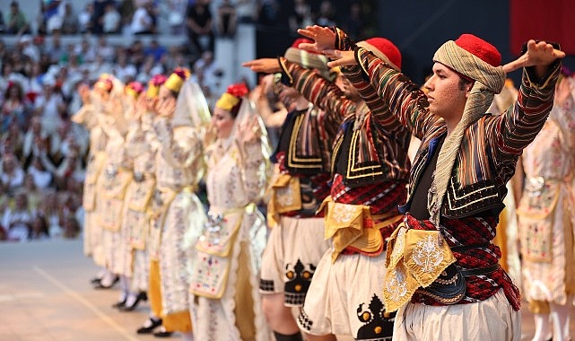 Halk oyunları coşkusu Konak’ta yaşanacak- Kamu Çalışanı