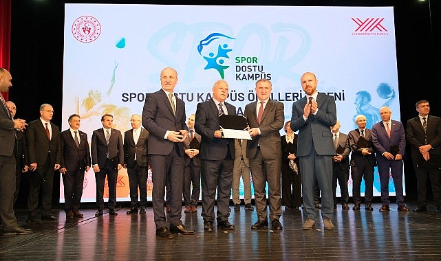 İKÇÜ’ye “Spor Dostu Kampüs” Ödülü- Kamu Çalışanı