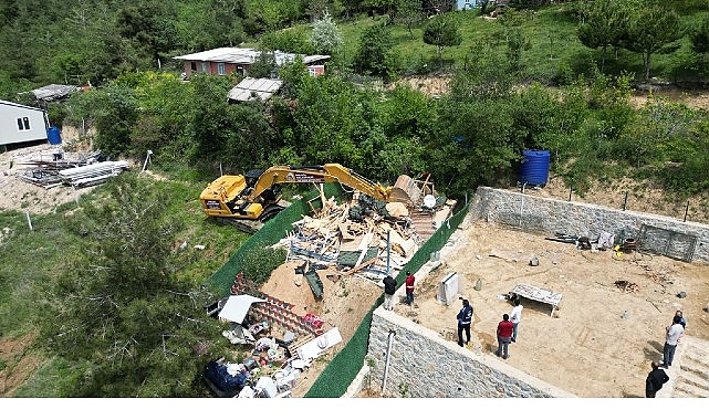 İnegöl Belediyesi Kaçak Yapı ile Mücadelesini Sürdürüyor- Kamu Çalışanı