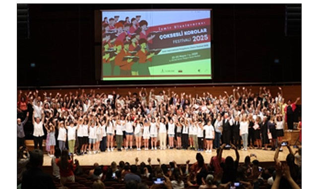 İzmir Uluslararası Çoksesli Korolar Festivali’nde muhteşem final- Kamu Çalışanı