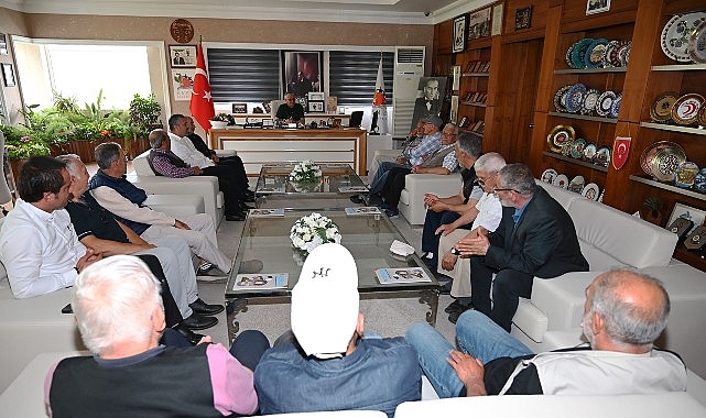Kuzdere’de yaşayan vatandaşlardan Başkan Topaloğlu’na anlamlı ziyaret- Kamu Çalışanı
