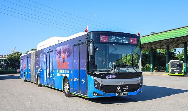 Otobüs ve tramvaylar 19 Mayıs’a özel giydirildi- Kamu Çalışanı