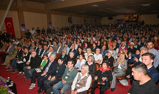 Salihli’de Şiire Açılan Pencere Yeniden Aralandı- Kamu Çalışanı