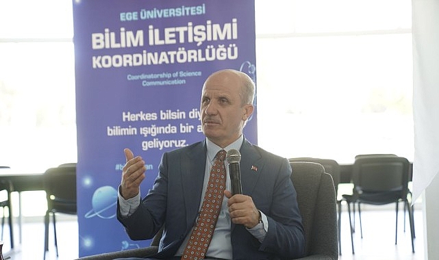 YÖK Başkanı Prof. Dr. Erol Özvar, Bilim İletişimi Ofisinde Egeli gençlerle buluştu- Kamu Çalışanı