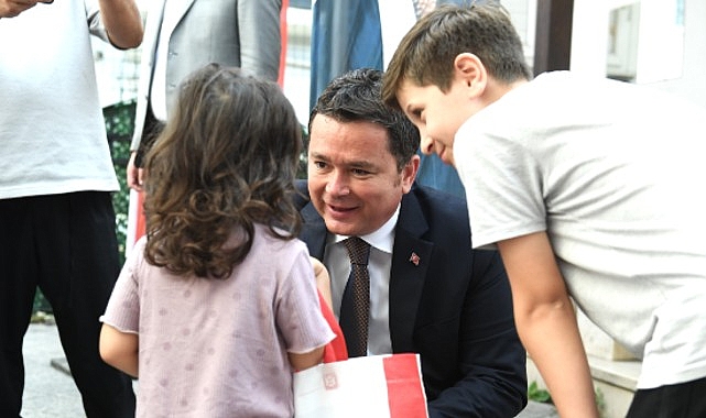 Başkan Aydın Kemerçeşme mahalle sakinleriyle kahvaltıda buluştu- Kamu Çalışanı
