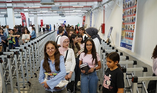 Başkan Çerçioğlu, 100 Bine Yakın Kitapseveri Fuar Aydın’da Buluşturdu- Kamu Çalışanı