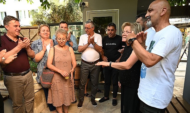 Başkan Topaloğlu resim ve baskı sergisine katıldı- Kamu Çalışanı