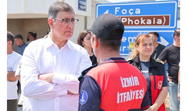 Başkan Tugay Foça’da yangın bölgesinde- Kamu Çalışanı