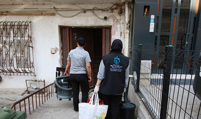 Büyükşehir’in “Evde Bakım Hizmeti” kalplere dokunuyor- Kamu Çalışanı