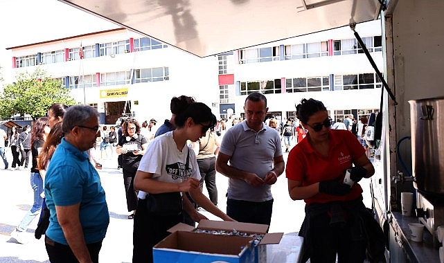 Çankaya Belediyesi Öğrencilerin ve Ailelerinin Yanında – Kamu Çalışanı