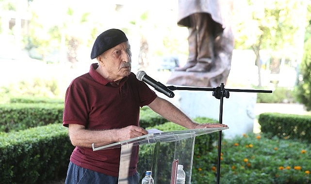 Dünya şairi Nazım Hikmet, Karşıyaka’da şiirleriyle anıldı- Kamu Çalışanı