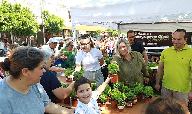 Efes Selçuk’ta Çevre Günü Çocuk Müzisyenlerin Ritmiyle Kutlandı- Kamu Çalışanı