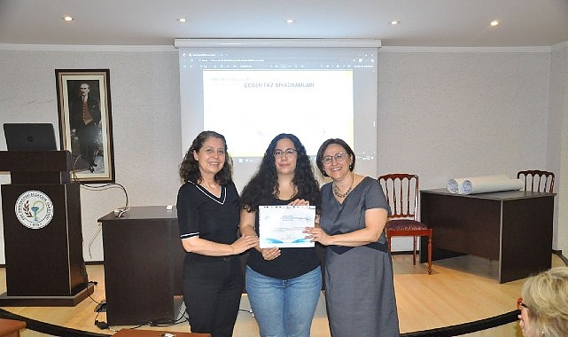 Ege Üniversitesi Eczacılık Fakültesinde “Bilim Şenliği” düzenlendi- Kamu Çalışanı