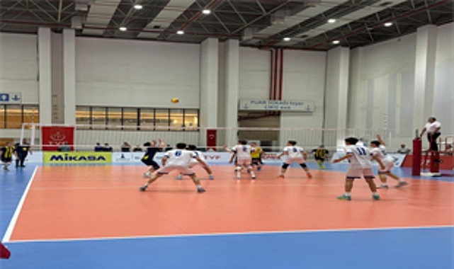 Festival Voleybol heyecanı Fuar İzmir’de sürüyor- Kamu Çalışanı