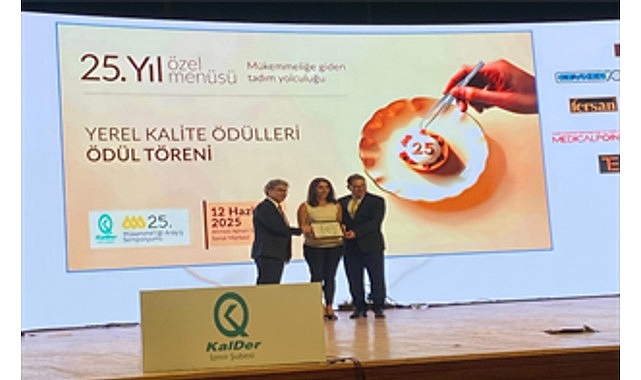 İzmir Büyükşehir Mükemmelliği Arayış Sempozyumu’ndan ödülle ayrıldı- Kamu Çalışanı