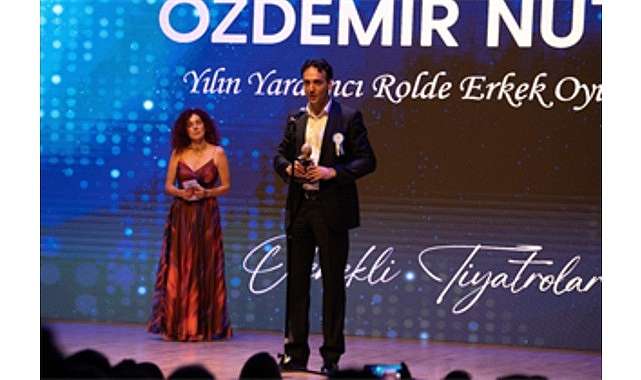 İzmir Şehir Tiyatroları’na anlamlı ödül- Kamu Çalışanı