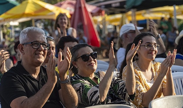 Karşıyaka’da söz kadın yazarlarda- Kamu Çalışanı