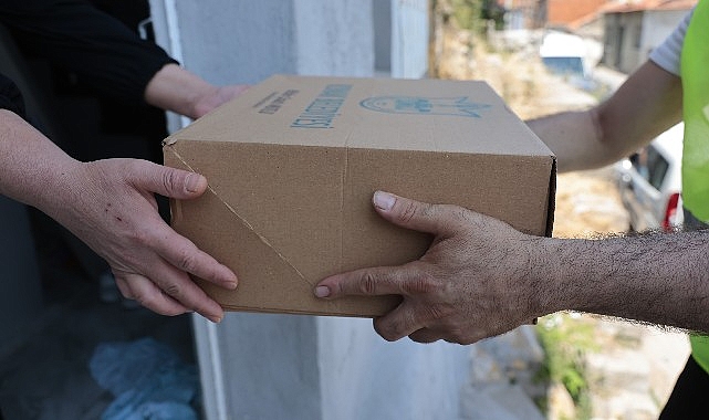Konak’ta kapı kapı dayanışma- Kamu Çalışanı