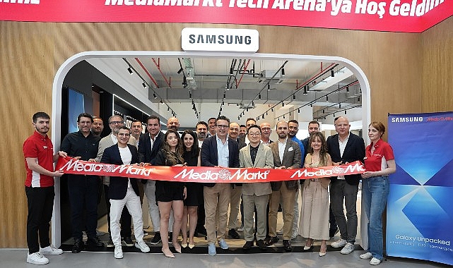 MediaMarkt ve Samsung’dan iş birliği:  MediaMarkt’ın teknoloji deneyim mağazası   Tech Arena Samsung mağazasına da ev sahipliği yapacak- Kamu Çalışanı