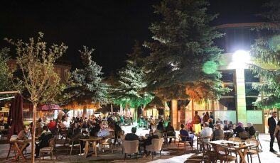 NevMekan’da Canlı Müzik Keyfi Yaşandı- Kamu Çalışanı