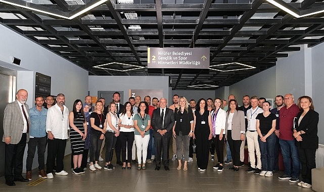 Nilüfer Belediyesi çalışanları bayramlaştı- Kamu Çalışanı