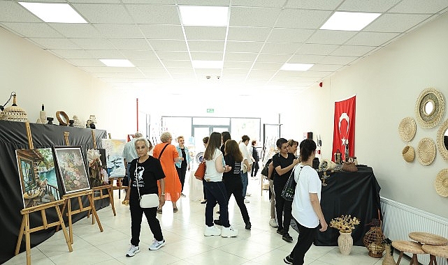 Olgun gençlerden göz alıcı eserler- Kamu Çalışanı