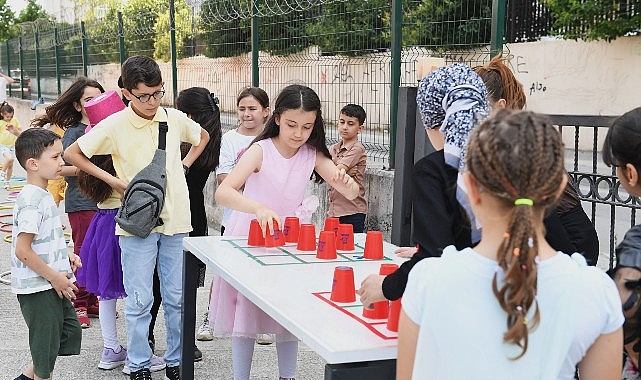 Osmangazi’de öğrenciler için Atölye Pazarı kuruldu- Kamu Çalışanı